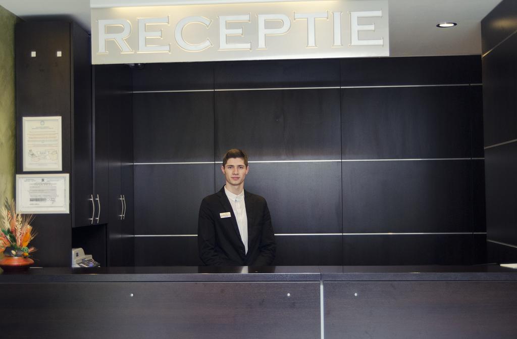 Hotel Ave Lux Săcele Eksteriør bilde